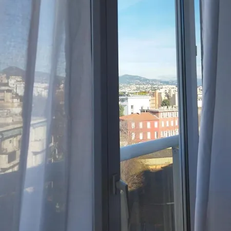 Cosy Sur La French Riviera